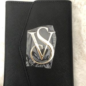 Victoria’s Secret passport portfolio